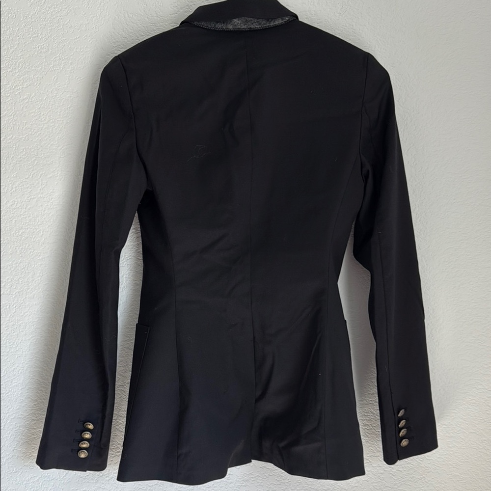 Talula Black Blazer with Notched Lapels and Structured Shoulders - Picture 5 of 9